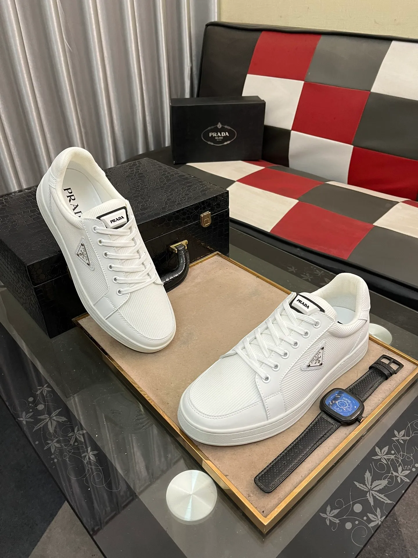Men's shoes 💰420⌚️⌚️【PRADA】Prada - High-end quality casual sports shoes - Upper: calf leather shoe body with branded metal fasteners, - Inner lining: breathable leather lining - Outsole: ultra-light TPU foam·rubber; molded outsole -Super high quality control·Fine workmanship: highlighted (high-end·luxury·grade) -Size: 38-443️⃣Colors available